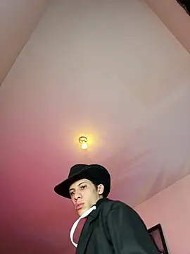 santiago cutex online show from 02/26/26, 04:07