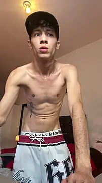 santiago cutex online show from 11/17/25, 04:49