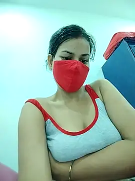 Snapshot of Miss-0012 chatting on 10/04/25, 03:57 Miss-0012 online show from 10/04/25, 03:57