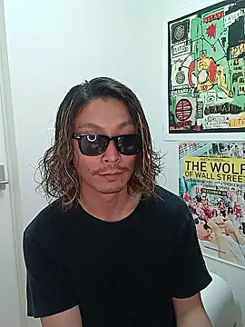 specialz0831 online show from 11/10/25, 10:31