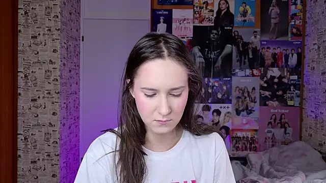 LucyRose3 online show from 12/01/25, 02:07