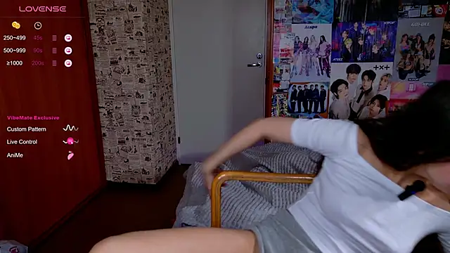 LucyRose3 online show from 11/04/25, 03:43