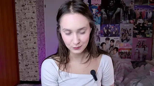 LucyRose3 online show from 12/16/25, 01:21