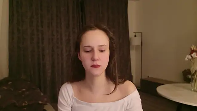 LucyRose3 online show from 02/12/26, 04:34