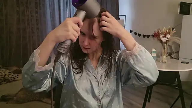 LucyRose3 online show from 02/22/26, 01:35