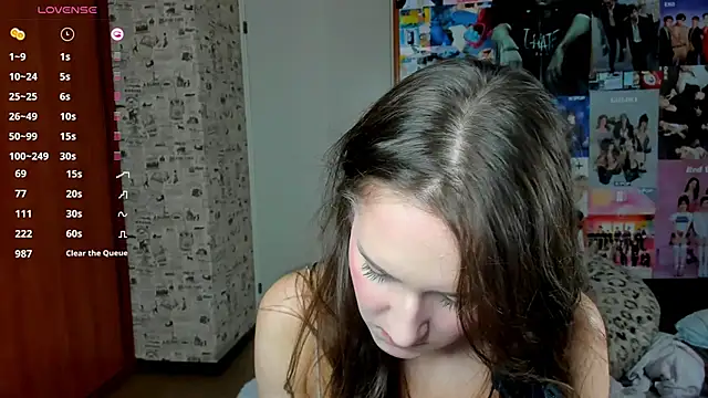 LucyRose3 online show from 10/09/25, 04:35