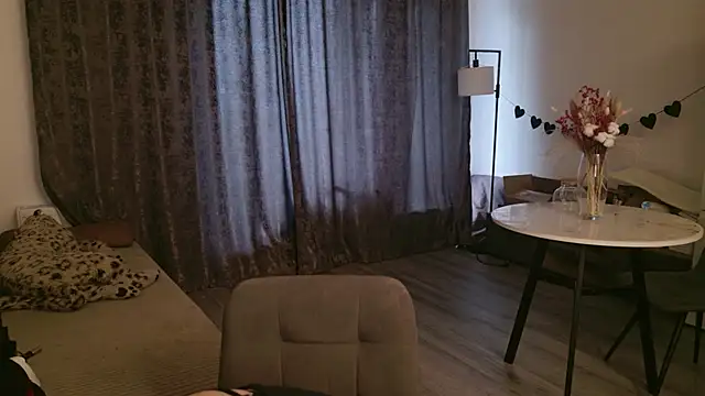 LucyRose3 online show from 03/12/26, 01:15