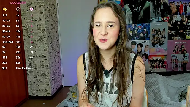 LucyRose3 online show from 09/28/25, 07:48