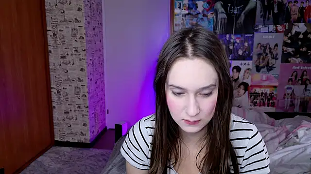 LucyRose3 online show from 11/28/25, 04:45