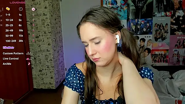 LucyRose3 online show from 09/29/25, 04:56