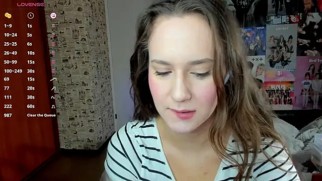 LucyRose3 online show from 10/22/25, 04:45