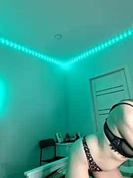 VChelsiV online show from 10/23/25, 06:06