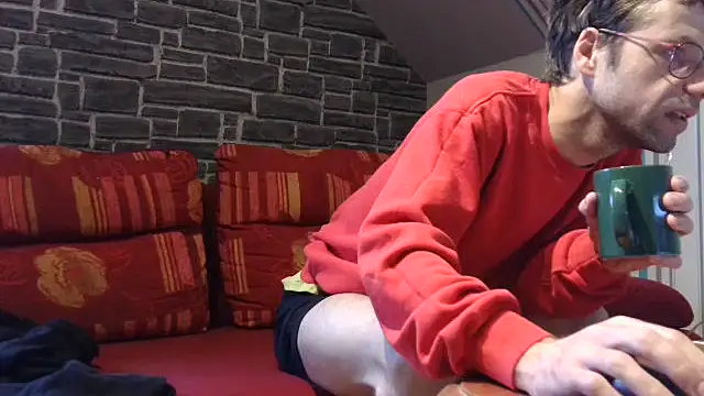 Snapshot of vers92_seb chatting on 10/28/25, 08:13 vers92 seb online show from 10/28/25, 08:13