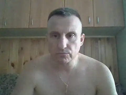 Snapshot of Maksymilian1 chatting on 06/14/26, 02:40 Maksymilian1 online show from 06/14/26, 02:40