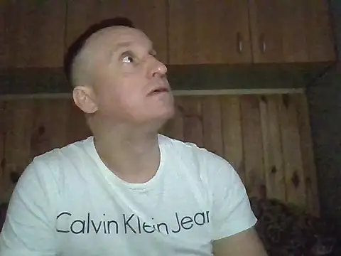 Maksymilian1 online show from 11/29/25, 03:23