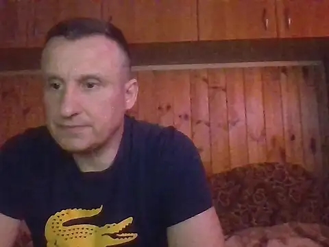 Maksymilian1 online show from 03/18/26, 05:25