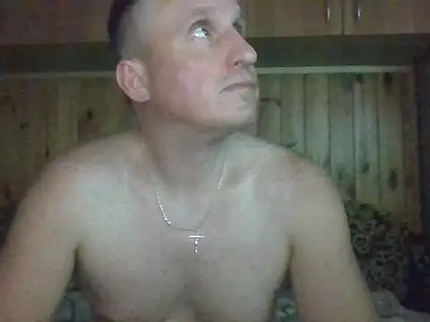 Snapshot of Maksymilian1 chatting on 06/21/26, 01:22 Maksymilian1 online show from 06/21/26, 01:22