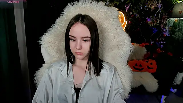 MarySparkle online show from 10/20/25, 04:47