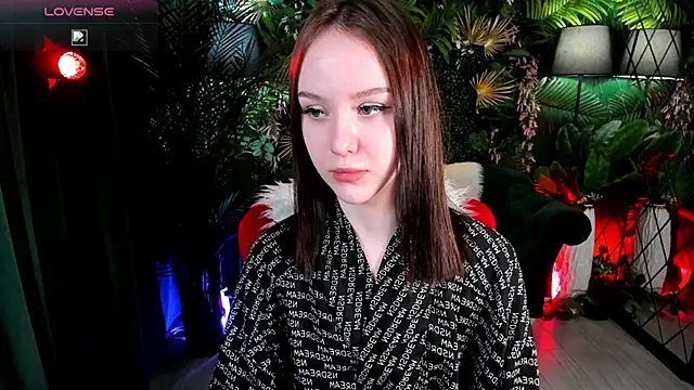 MarySparkle online show from 12/03/25, 04:02