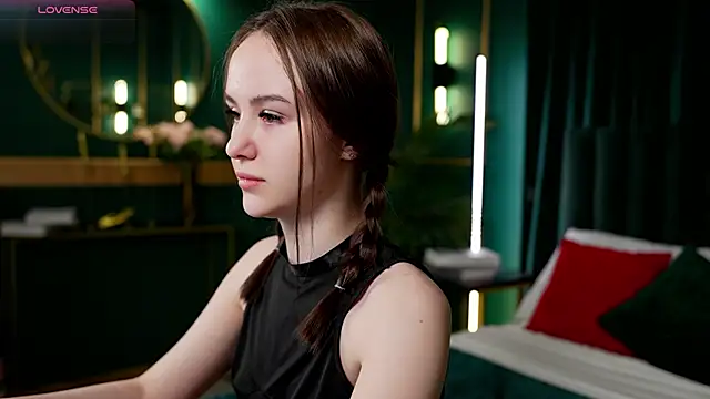 MarySparkle online show from 02/24/26, 04:35