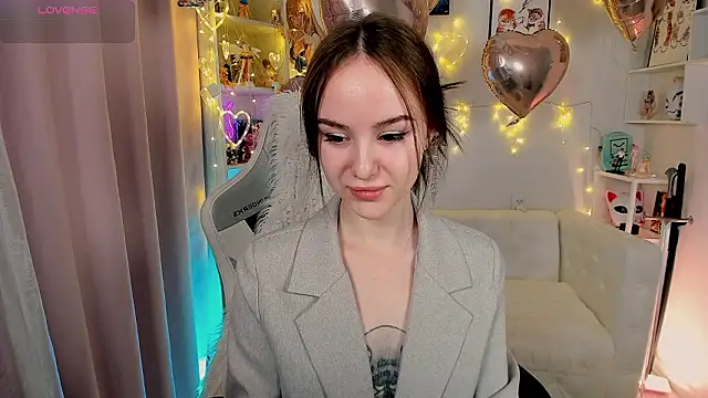 MarySparkle online show from 02/11/26, 04:45