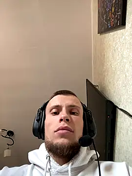Snapshot of PUER4IK chatting on 09/26/25, 02:46 PUER4IK online show from 09/26/25, 02:46
