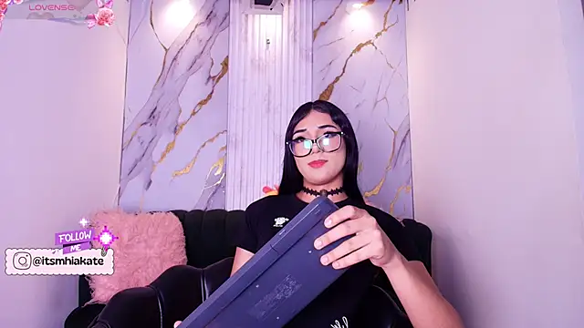 Mhiaa Sweet online show from 03/27/26, 01:01