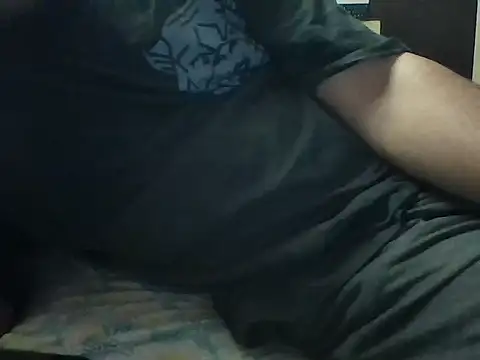 Snapshot of aarav_013 chatting on 10/08/25, 07:03 aarav 013 online show from 10/08/25, 07:03