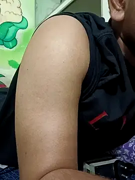 aarav 013 online show from 04/18/26, 05:37
