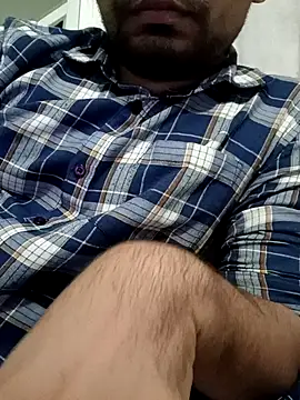 aarav 013 online show from 04/17/26, 08:55