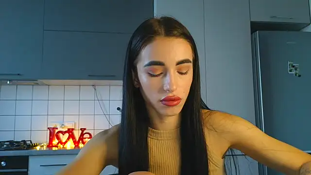 Snapshot of EvaMelnik chatting on 09/16/25, 02:18 EvaMelnik online show from 09/16/25, 02:18