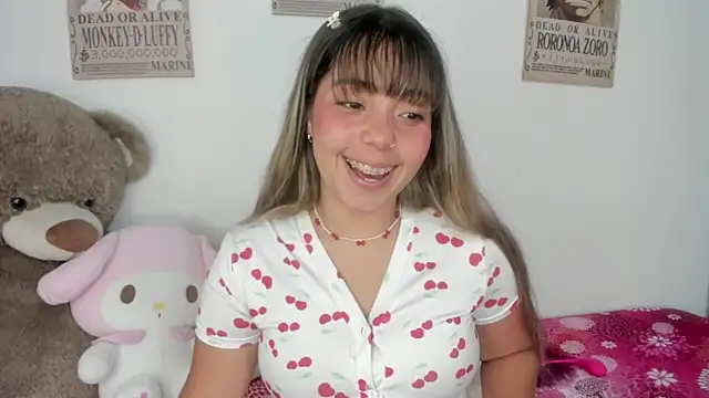 Snapshot of emma_grays2 chatting on 03/03/26, 06:20 emma grays2 online show from 03/03/26, 06:20