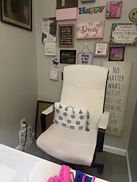 Juicystorm online show from 02/09/26, 01:03