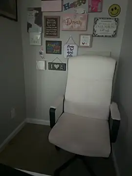 Juicystorm online show from 10/19/25, 02:09
