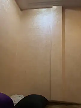 Snapshot of oryanna_sex chatting on 10/31/25, 08:49 oryanna sex online show from 10/31/25, 08:49