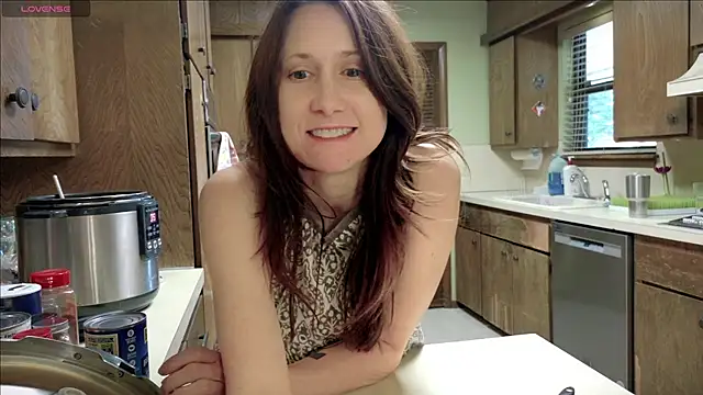 MommyGoddessL online show from 11/11/25, 03:40