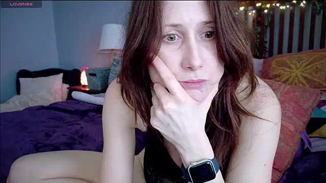 Snapshot of MommyGoddessL chatting on 03/11/26, 04:23 MommyGoddessL online show from 03/11/26, 04:23