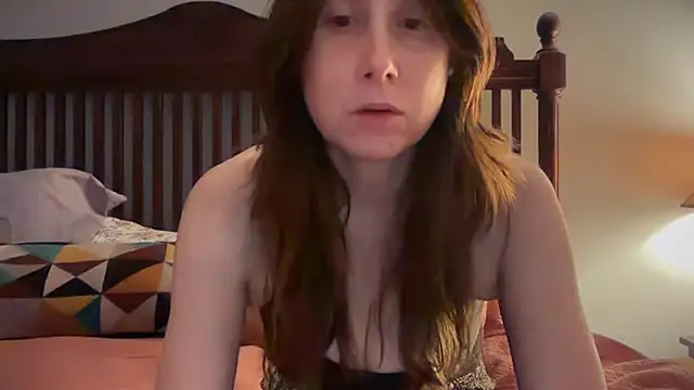 Snapshot of MommyGoddessL chatting on 06/21/26, 02:17 MommyGoddessL online show from 06/21/26, 02:17