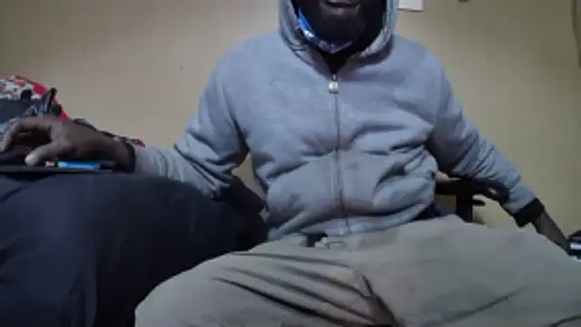 EYEzIAM online show from 01/11/26, 05:14