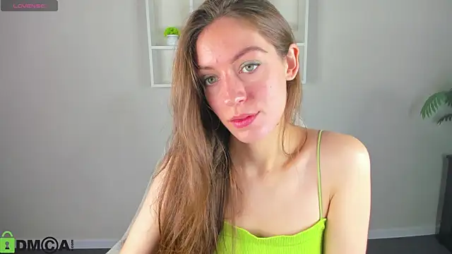 Snapshot of Agnes_Wells chatting on 09/13/25, 01:16 Agnes Wells online show from 09/13/25, 01:16