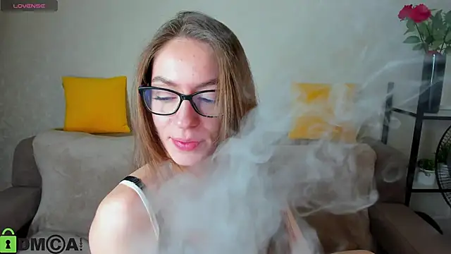 Agnes Wells online show from 10/22/25, 09:31