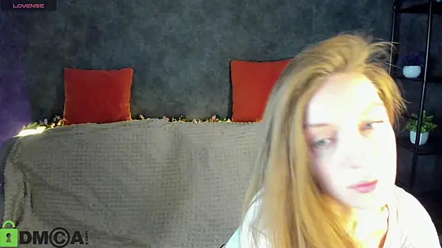Snapshot of Agnes_Wells chatting on 04/26/26, 01:14 Agnes Wells online show from 04/26/26, 01:14