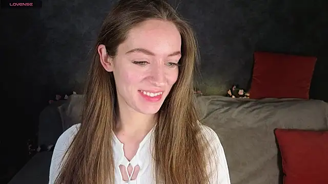 Snapshot of Agnes_Wells chatting on 12/19/25, 09:22 Agnes Wells online show from 12/19/25, 09:22