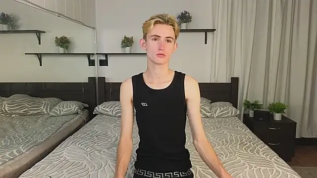 tommy XXX online show from 09/09/25, 04:38