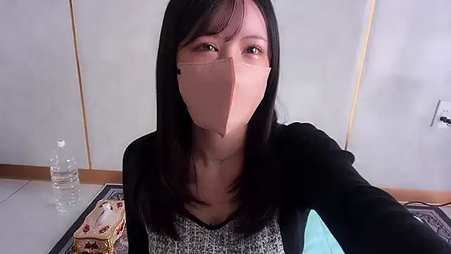 moemilk online show from 02/28/26, 12:32