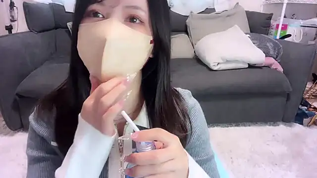 moemilk online show from 03/11/26, 12:04