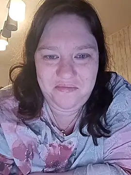 Feuchtekitty92xh online show from 10/10/25, 05:41