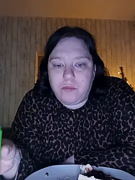 Feuchtekitty92xh online show from 12/19/25, 07:22