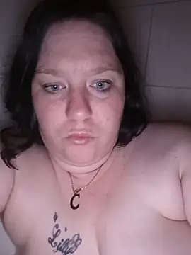 Feuchtekitty92xh online show from 10/25/25, 07:47