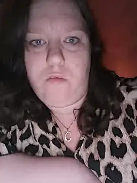 Feuchtekitty92xh online show from 10/08/25, 09:48